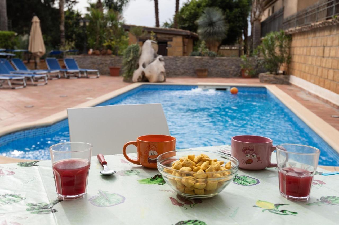 Alelida Villa Con Piscina Cinisi Exterior foto